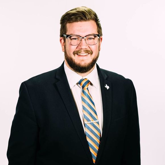 Meet your Posher, Kevin - Picture 1 of 1